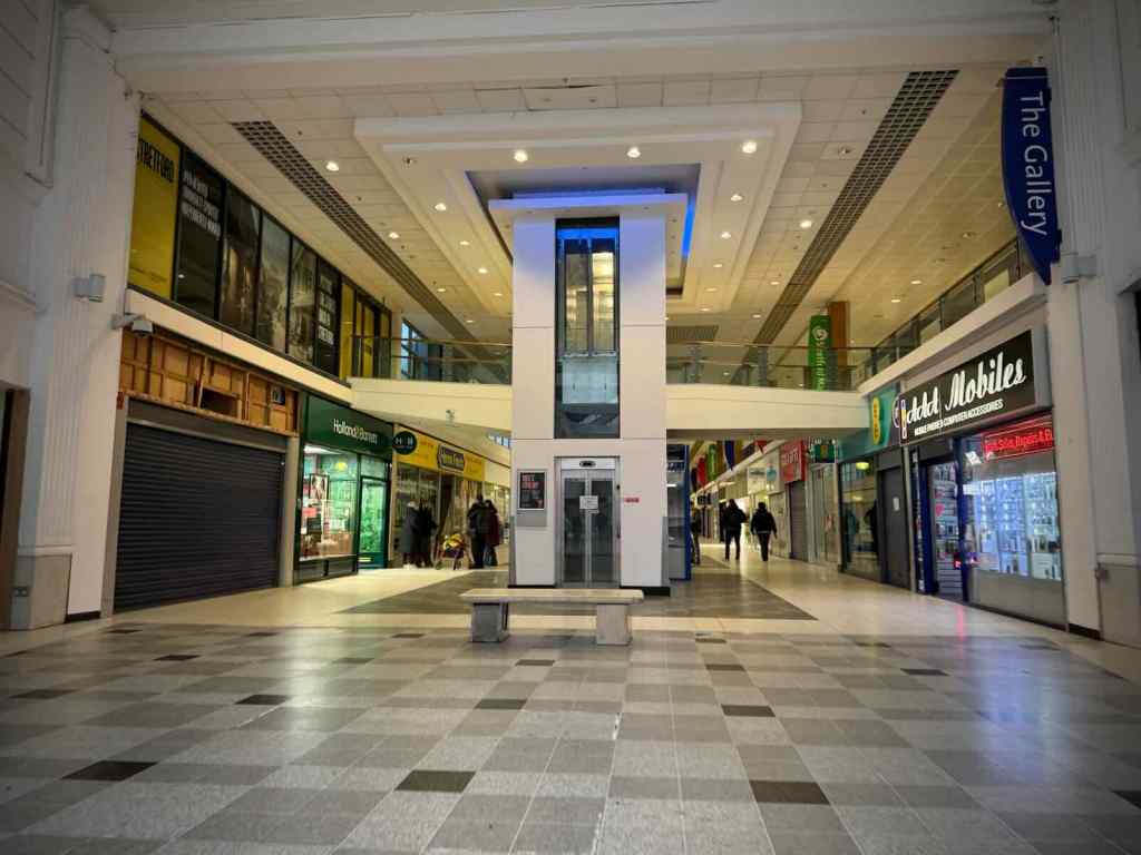 Some remaining shops in the mall