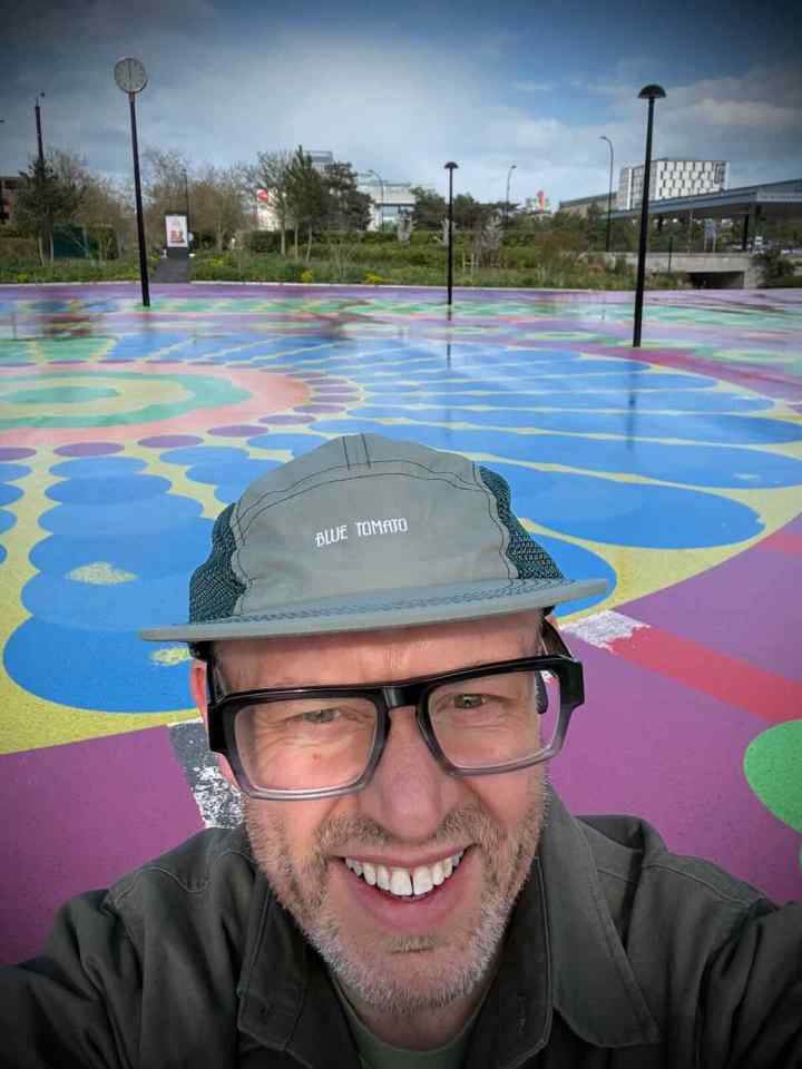 Painted Station Square selfie
