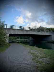 Bridge carrying H3 Monks Way over the Grand Union Canal