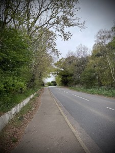 Path on Fordfield Road