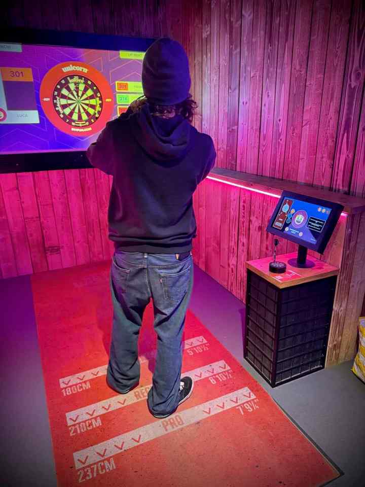 Playing Interactive Darts