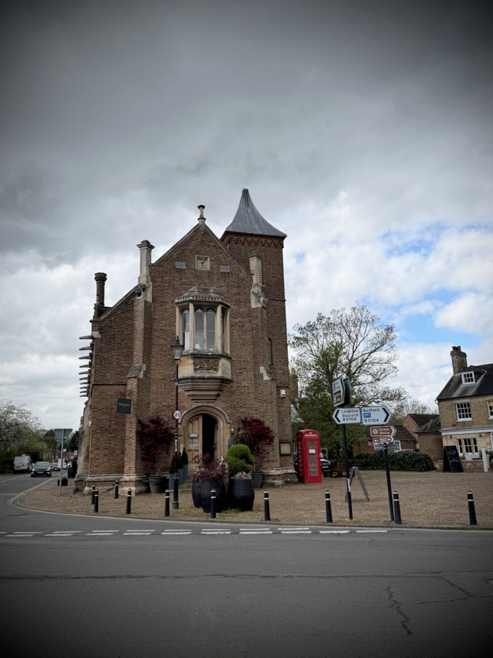 Zoohause building, Woburn