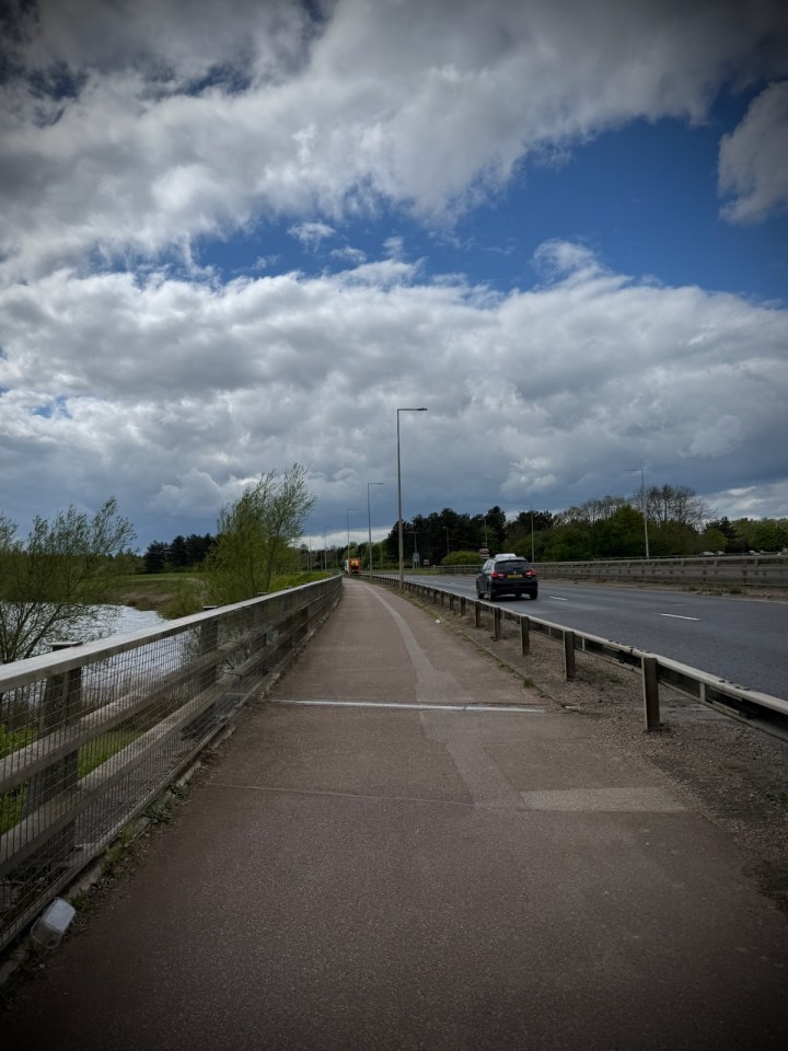 Bletcham Way, next to Caldecotte Lake