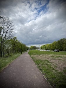 Redway next to H10 Bletcham Way
