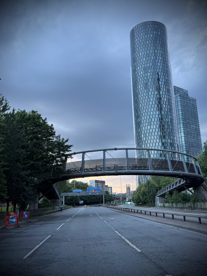Horseshoe Bridge in front of New Jackson towers