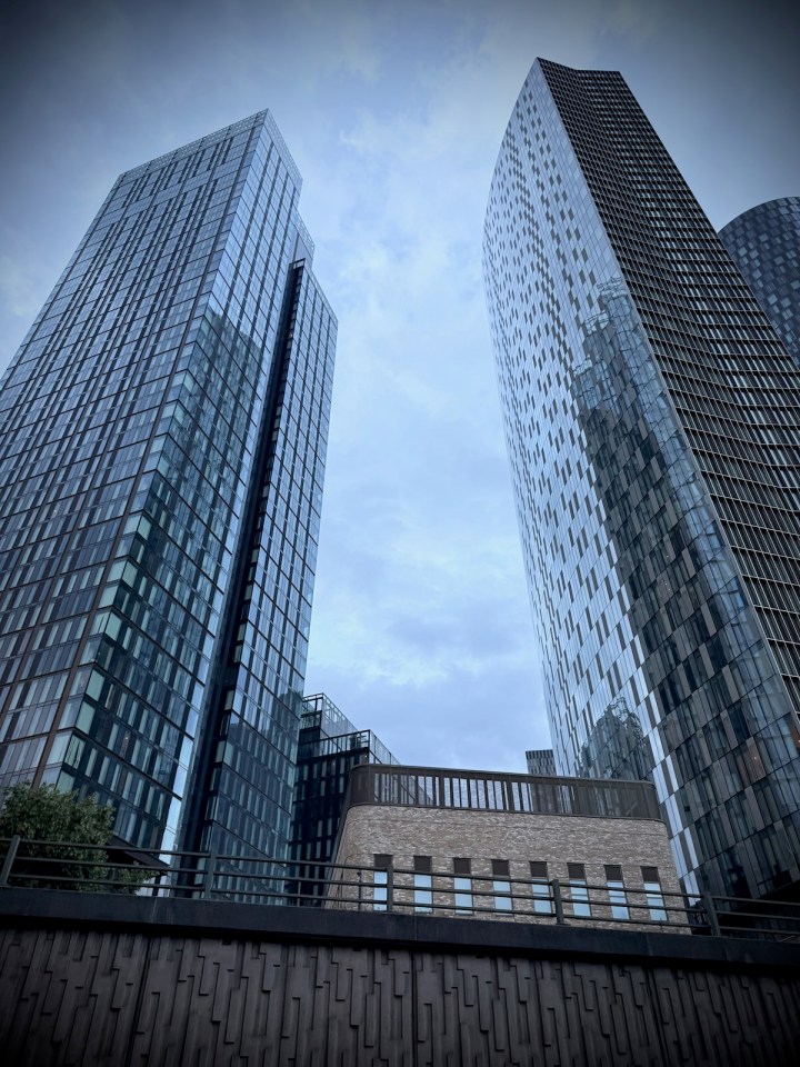 Elizabeth Tower, Crown Street Primary School and The Blade